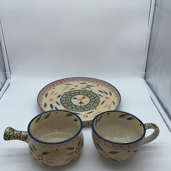 Temp-Tations by Tara Soup Bowl Larger Mug and 10.5 inch Round Tray - Picture 8 of 16